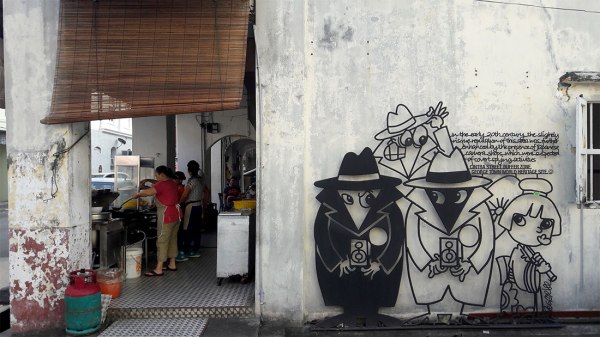 spy vs spy street art penang